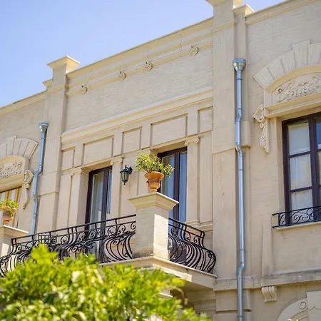 Liberty House * تْشيفالو