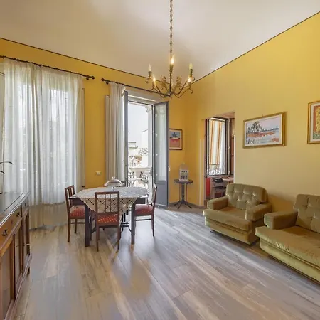 Liberty House * تْشيفالو